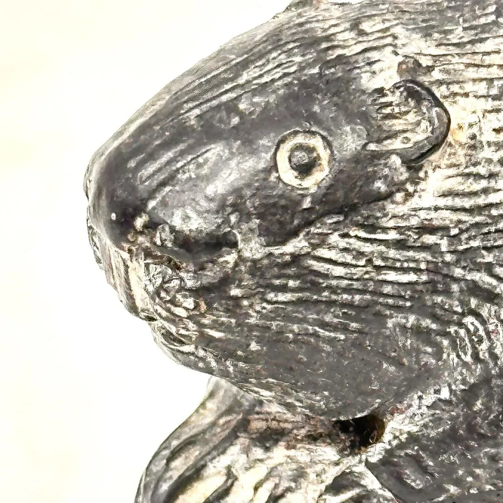 Vintage Wolf Original Beaver Figurine Canada Soapstone Style Art Sculpture